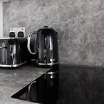 Two Luxury 2 Bedroom Duplex Apartments Holborn London