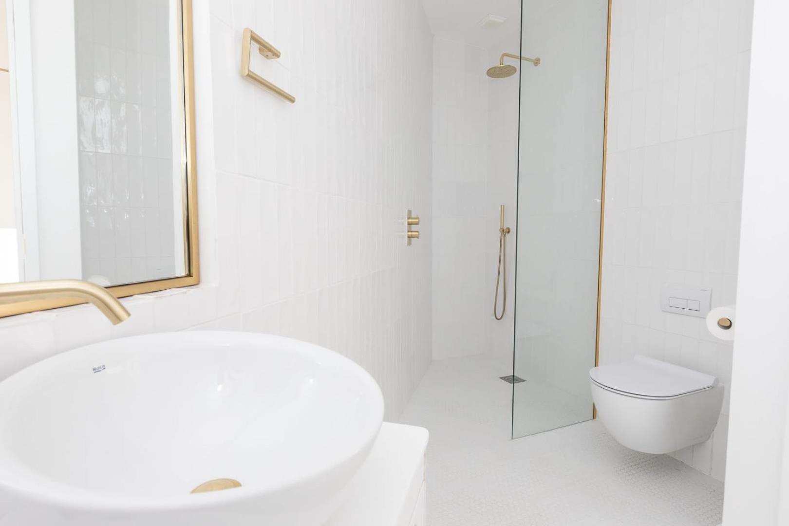Two Luxury 2 Bedroom Duplex Holborn *