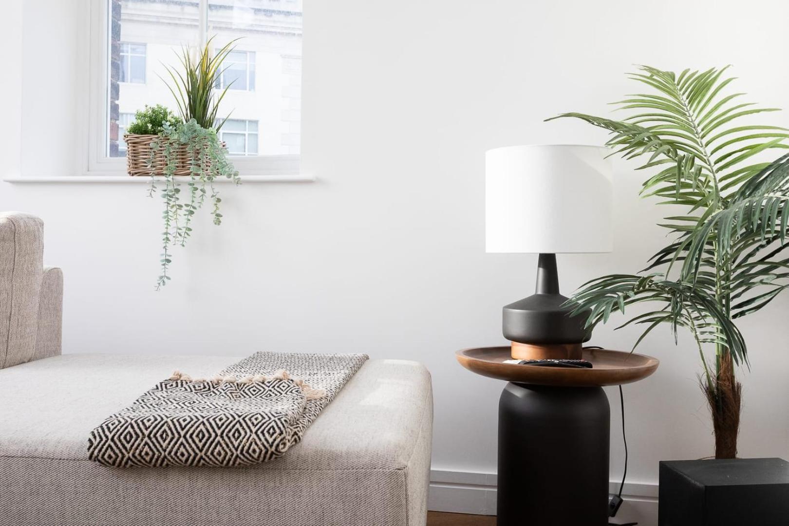 Two Luxury 2 Bedroom Duplex Holborn Apartment London
