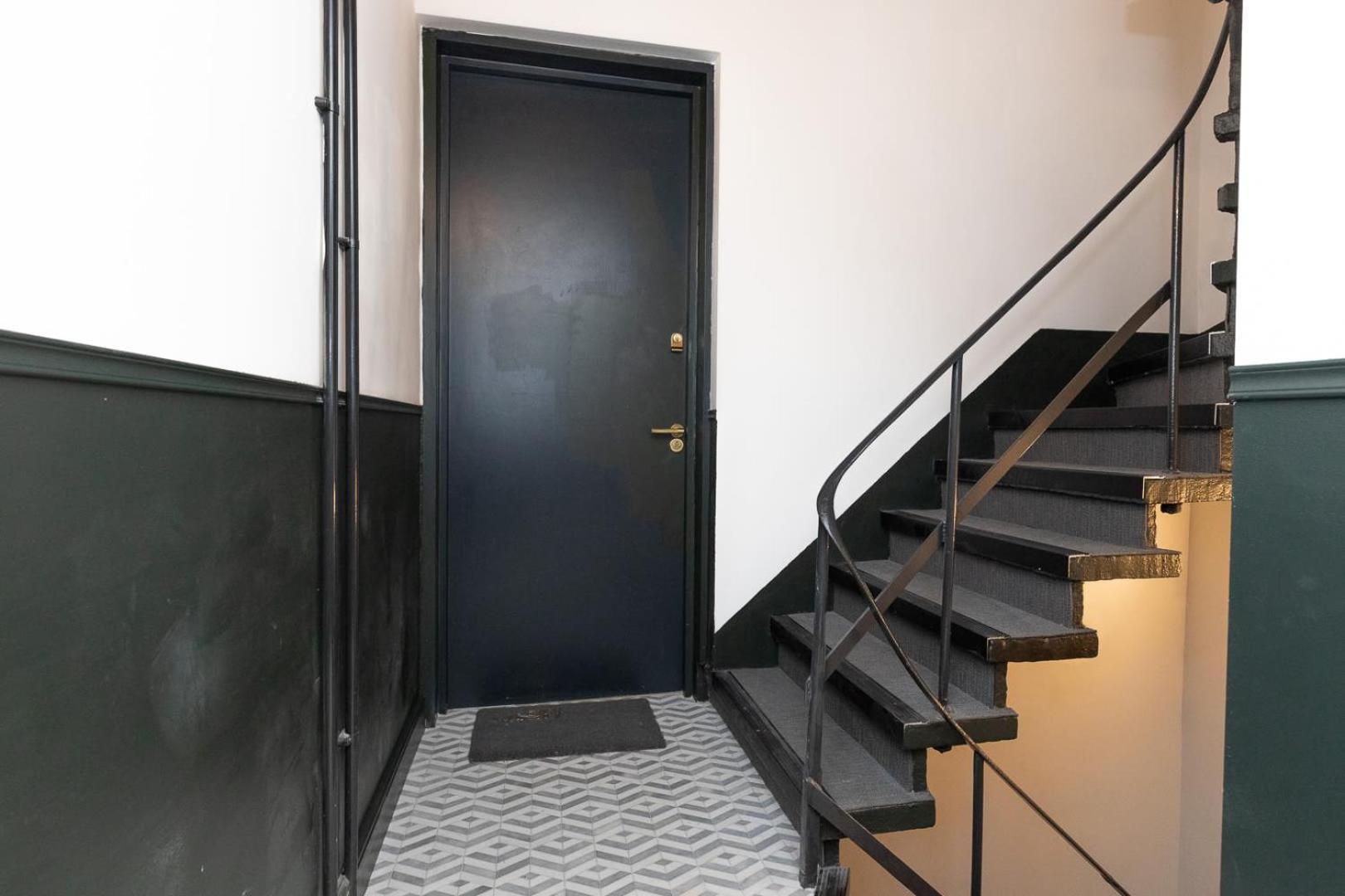 Two Luxury 2 Bedroom Duplex Holborn Apartment