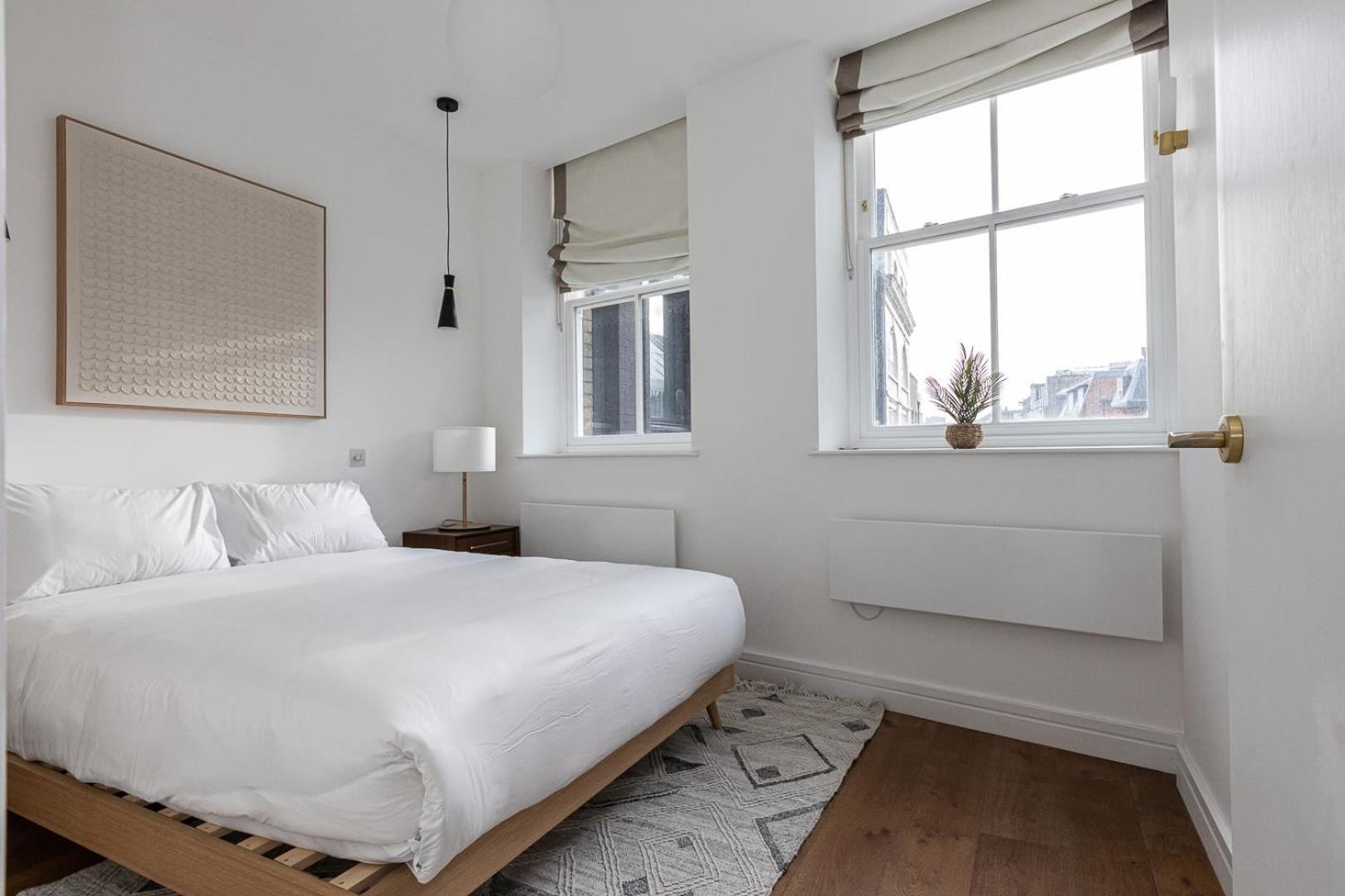 Two Luxury 2 Bedroom Duplex Holborn *