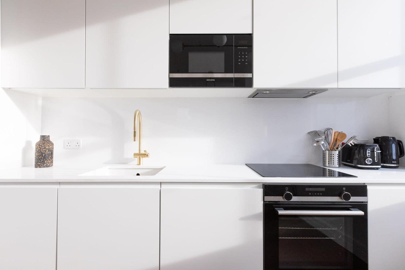 Two Luxury 2 Bedroom Duplex Holborn Apartment London